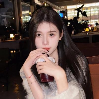 美食：随机摆摊，顾客追我满街跑