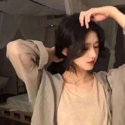 侬好，我的东北女友